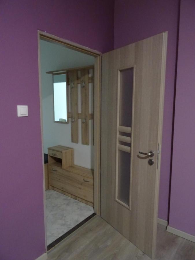 Gyori Uti Lakas Apartament Tatabánya